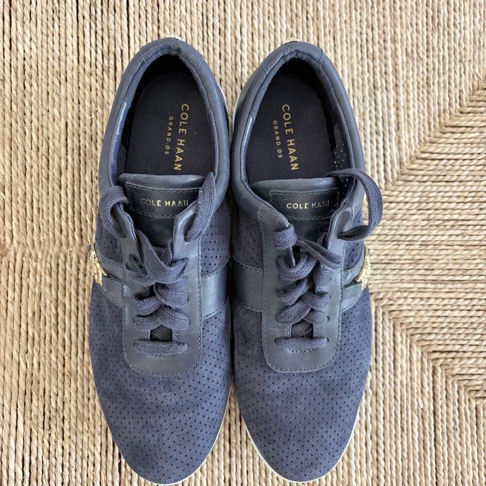 Cole Haan Bria Grand Sport Women's Shoe Size 7.5B Navy Blue Perforated‎ Suede